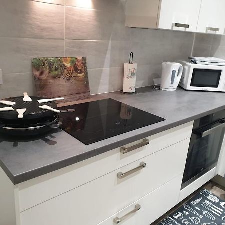 Appartement Cosy Et Chaleureux Lons-le-Saunier Bagian luar foto