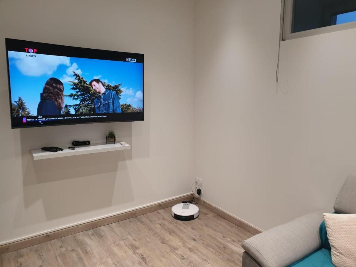 Appartement Cosy Et Chaleureux Lons-le-Saunier Bagian luar foto